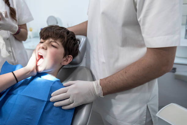 Best Emergency Cosmetic Dentistry (e.g., broken veneers) in Fort Irwin, CA